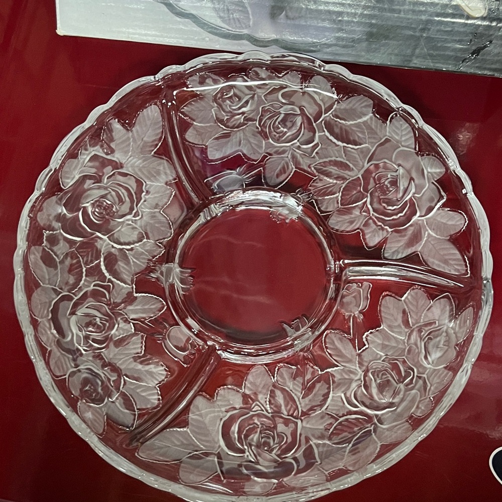 Winter Rose Divided Dish Studio Nova Clear Glass Floral Serving Platter Boxed - Picture 2 of 5
